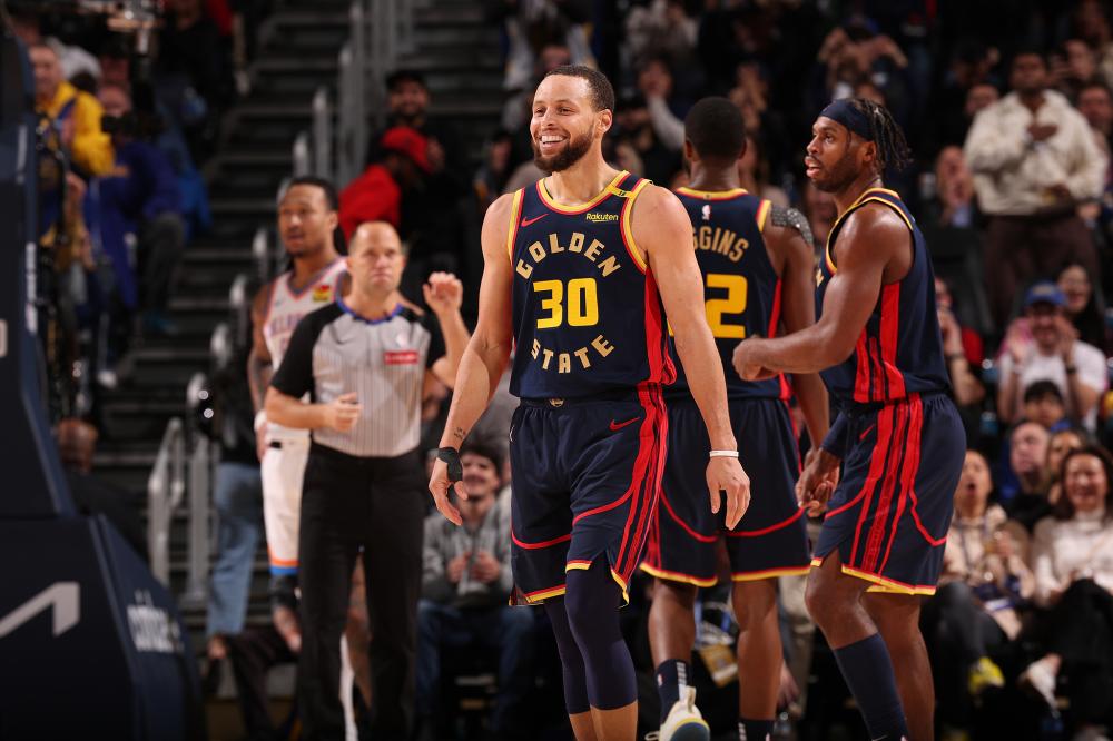 刻一脚势大 刻一脚势大